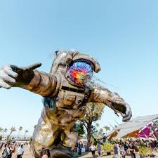 Here's everything you need to know about the annual california music festival. A House And Techno Lover S Guide To Coachella 2020 Edm Com The Latest Electronic Dance Music News Reviews Artists