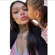 Soft White underbelly interview and portrait of Crystal, a heroin addict  living