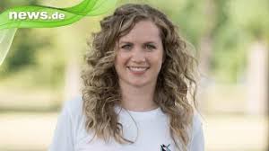 Die ermittlerinnen sieland und gorniak mit ihrem chef schnabel. Cornelia Groschel Privat Er Hat Das Herz Der Tatort Ermittlerin Aus Dresden Erobert News De