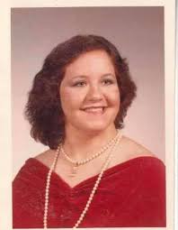 My senior had her Dance banner shoot the other day!! I think this is the  one we may go with!!! They took 9 of her 🤦🏻‍♀️🤣❤️