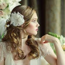 20 Stunning Bridal Hair Accessories Weddingsonline