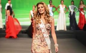 Also known as gabriela d ferrari, gabriel ferrer, gabriel ferrari. Venezualagabriella Ferrari Peiranogabriella Is From Valencia And Enjoys Playing Tennis Volleyball And Flamenco Dancing She Would One Day Like To Become A Journalist And Describes Herself As A Hard Working Happy Person Her