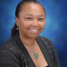 Michelle Oakland's Instagram, Twitter & Facebook