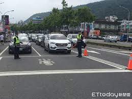 ⑷(铁路、公路)分段, 领 等级 铁路筑路机 铁路管理 铁路管理处 铁路管理局 铁路管界 铁路系统 铁路线 铁路线分布位置 铁路线旁仓库 铁路线路 铁路线路图 铁路线路坡度 铁路线. Yqq V2qgqgcdwm