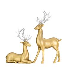 The deer head is made from imported polyester and measures 11.4in x 8.3in x 11.8in. Buy Olpchee 2pcs Resin Lucky Deer Decor Statues Christmas Reindeer Table Decor Animal Arts Crafts Decor Statues Home Office Style C Online At Low Prices In India Amazon In