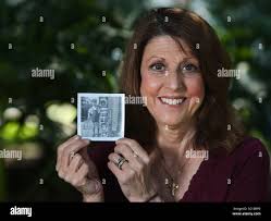 1800 family photo hi-res stock photography and images