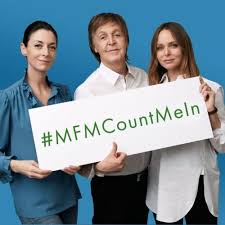 Tom Hanks Orlando Bloom And About 100 Celebs Celebrate 10 Meat Free Years Livekindly Alec baldwin is a vegetarian actor famous vegetarians, actors, actresses, and other vegan movies stars and musicians.