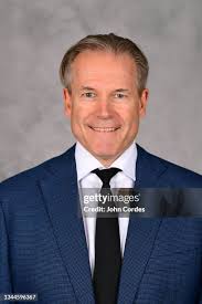 64 Photos & High Res Pictures