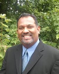 Manoj Perera's Instagram, Twitter & Facebook