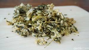 Sayur bening umumnya dibuat dari sayuran hijau. 5 Ide Mengolah Daun Kelor Jadi Santapan Lezat Di Meja Makan Jarang Ada Tapi Kaya Gizinya