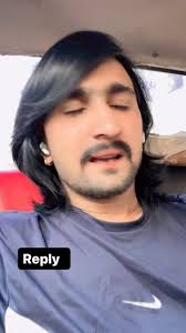 Bhai Avu na hoy sake koi 1 minit kyade Keta to, kayde pn Ane to Pacho  riplay Aapvo hoy Ane 1, minit k Ane Kay k Achanak Kay k Kam Aavi, gayu hoy  toj A vaykti sms na kare Bhai badha, manas Ava nathi ...