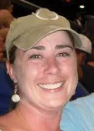 Meredith Gilmore's Instagram, Twitter & Facebook