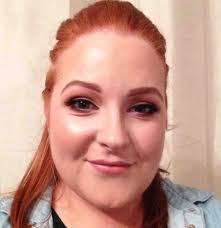 Julie Lavin's Instagram, Twitter & Facebook