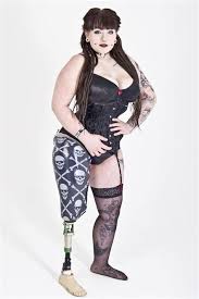 A collection of the top dbe with hooks by limblessgirllacy on deviantart wallpapers and backgrounds available for download for free. Amputee Models Amputee Model Shaholly Ayers Is Challenging Beauty Standards Adoring Fiance Of Double Amputee Captures Idyllic Images