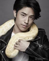 Dàn cast School 2015 bản Thái: Từ em gái cưng của siêu sao sân cỏ tới nam  thần đam mỹ nức tiếng xứ Chùa Vàng