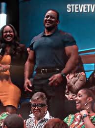 Dealing with Dating When Your Dad is an Ex-Football Player