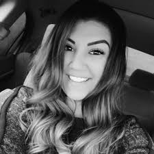 Who makes their own candles in Solano County that last and have scents that  don't fade?