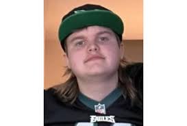 Dawson Holden Obituary (2006