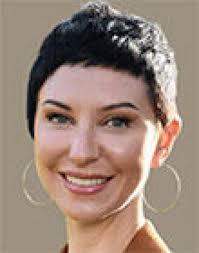 Three Interview-Winning Ways To Build an Effective LinkedIn Presence