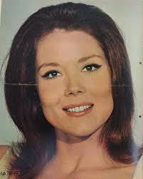 Is there a good biography of Lady Peel?