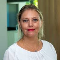 5700+ "Vicki" profiles