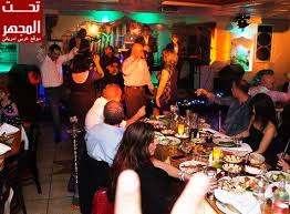 بالصور الجنرال سمارة السمارة يتألق في حفل عيد الميلاد بمطعم بيبلوس لوس أنجلس موقع عربي أمريكي