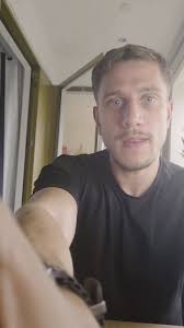 How to make B2B software marketing more emotional and engaging