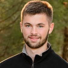 I am so excited to announce I have been blessed with the opportunity to  participate in the Disney College Program! I cannot wait to see where this  opportunity leads me! I am