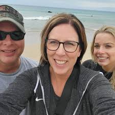 At Curtis Trees and Gifts we have Christmas trees, wreaths, swags, roping,  porch pots, hanging pots, and and a gift shop full of beautiful gifts and  decorations. We are now open seven