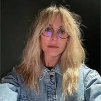 Lucy Holbrook's Instagram, Twitter & Facebook