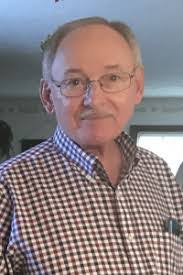 Rose Mckee's Instagram, Twitter & Facebook