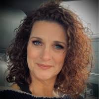 Suzánne Schwarzauer-Scott