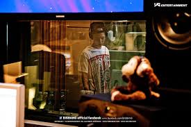 Das erste studioalbum der gruppe bigbang . News Photo Big Bang S Facebook Hints G Dragon Is Featuring In Someone S Song Forever G Dragon Fansite