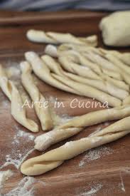 Fusilli Al Ferretto Fatti In Casa Pasta Di Semola Calabrese Ricette Di Cucina Fusilli Ricette