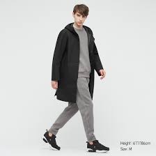 Erfahre mehr über den neuen kreislauf unserer daunenprodukte, der nur dank der hilfe unserer kunden weltweit in bewegung gesetzt werden konnte. Uniqlo Herren Blocktech Mantel Mit Kapuze Stylehint