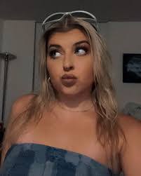 Ava Woolley's Instagram, Twitter & Facebook