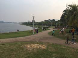 See tripadvisor's 159 traveler reviews and photos of cyberjaya free attractions. Cyberjaya Lakeside Near Persiaran Lake Run Trail Selangor Malaysia Pacer
