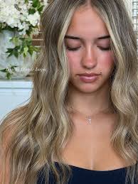 Summer is here! 🥳🙀 Let's get you booked and ready for that vacation☀️  •extensions •lived-in looks (low maintenance) •dimensional work •Blondes  •brunettes •reds Instagram @hairxtaylorbyron