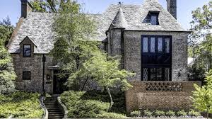 Above are jeff bezos property appraisal and taxes charged the last three years for the homes he has in medina, washington. Go Inside The Obamas Ritzy New House Next To Amazon S Amzn Jeff Bezos And Ivanka Trump Thestreet