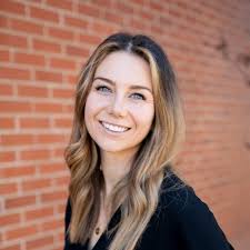 Dr. Mackenzie Naylor