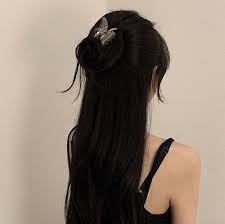 pin by yomi bear on girl long hair styles aesthetic hair black hair aesthetic