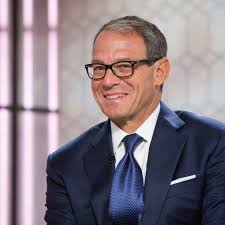 Newt's World Episode 871: Daniel Silva