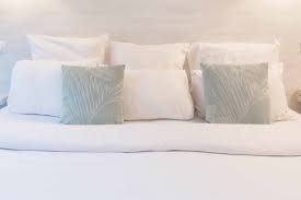 Check spelling or type a new query. Linge De Lit Pour Hotel Draps Housse Cache Sommiers Chemin De Lit