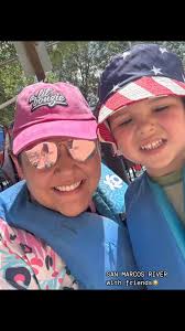 We had a blast floating the San Marcos River w/ our friends and kiddos!  10/10 recommend. ☀️☀️