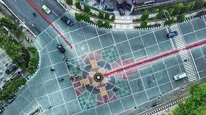 Bagi ortunya tamu itu adalah rejeki dan ini masuk area bisnis jadinya. Mengapa Ada Orang Alergi Terhadap Simbol Mirip Salib Tirto Id
