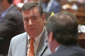 Lobbyist claims California senator threatened to hit her