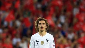 The portuguese netted a brace against hungary, but failed to score in his other three games at the tournament. Top Skor Euro Di 5 Edisi Terakhir Tak Selalu Dari Negara Juara Kumparan Com
