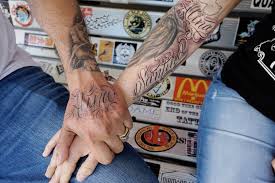 The most common bay area artists material is glass. Old School Charm At The Santa Rosa Tattoo Studio Scene360