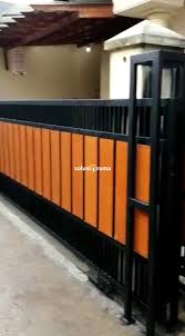 60+ model pagar rumah minimalis terbaru (besi, batu alam dan kayu) ☀ contoh desain pagar rumah minimalis modern dengan gaya klasik dan cantik baik model geser maupun dorong. Harga Pagar Besi Kombinasi Grc Atau Wood Plank Berbagai Model Solusiruma Com