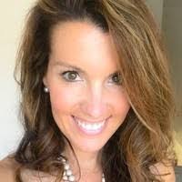 Heather Lloyd's Instagram, Twitter & Facebook